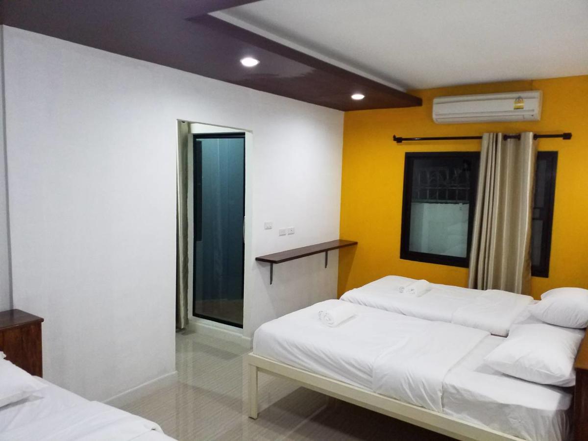 Bc Guesthouse Si Phraya Bangkok Exterior photo
