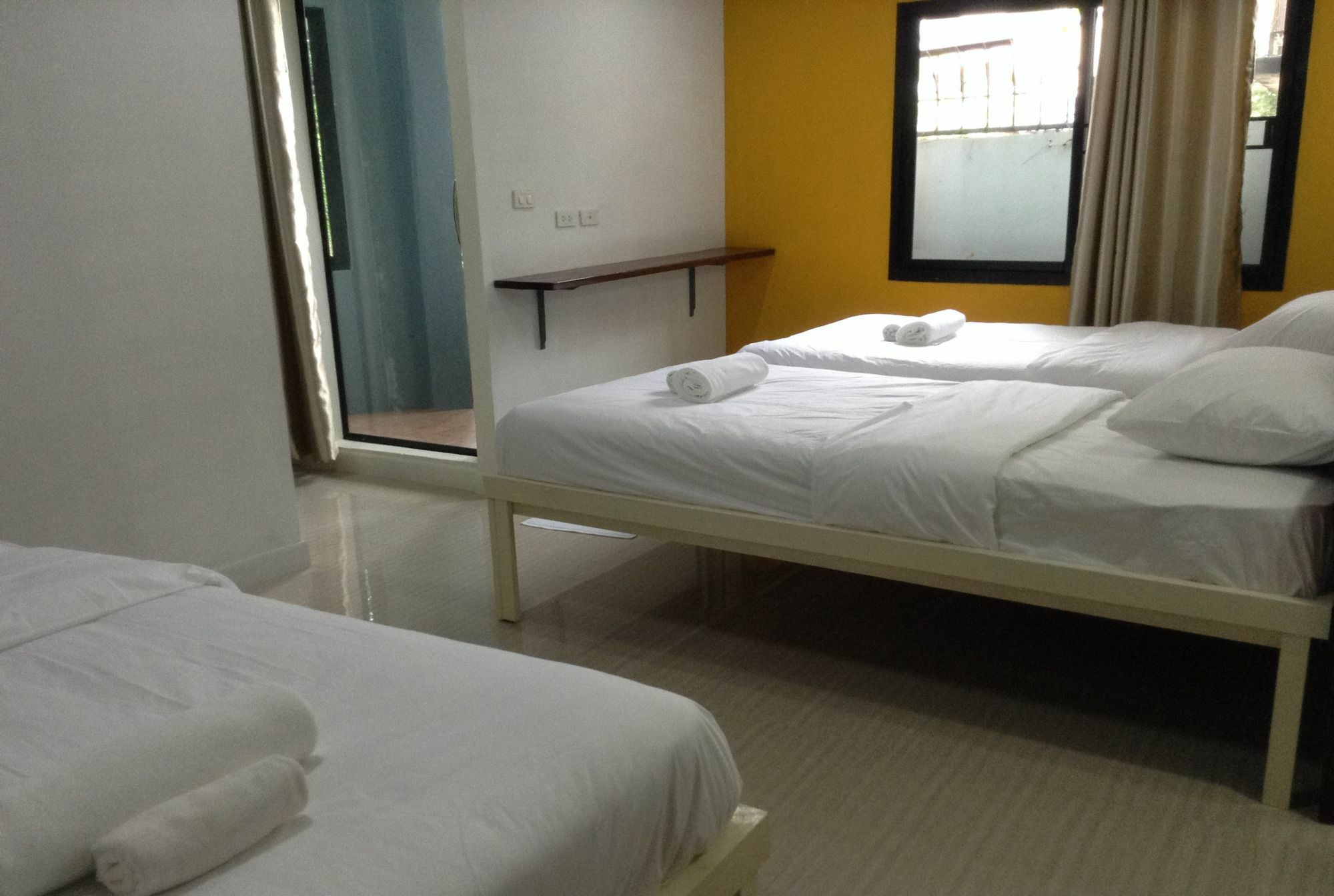 Bc Guesthouse Si Phraya Bangkok Exterior photo